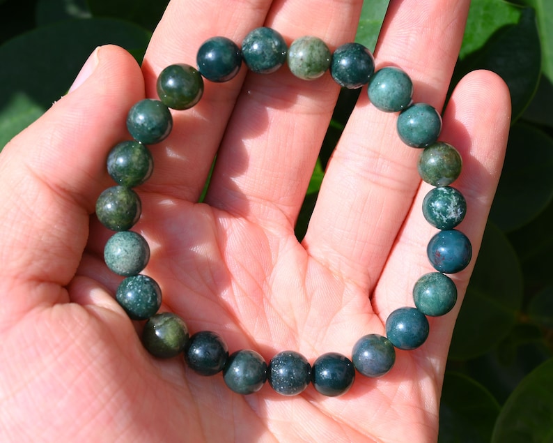 Moss Agate Bracelet: The Perfect Healing Gift for Birthdays, Anniversaries, & Housewarmings